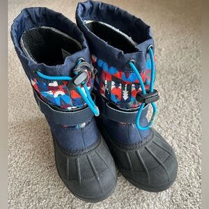 Columbia insulated snow boots | 12